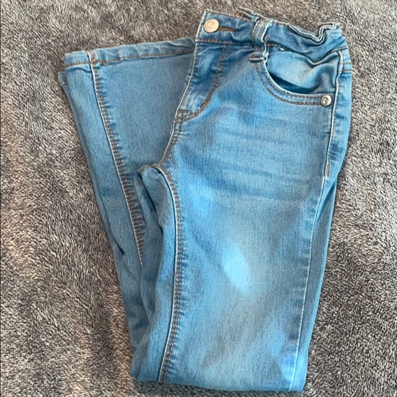 Kids clothes bundle - Picture 5 of 6